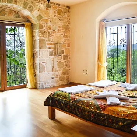 Mandarin By Important Group Travel Bitez