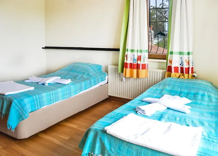 Mandarin By Important Group Travel