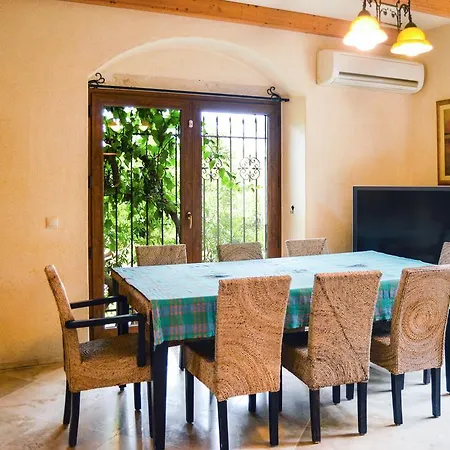 Mandarin By Important Group Travel Bitez