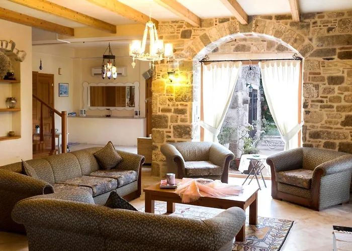 Mandarin By Important Group Travel Villa