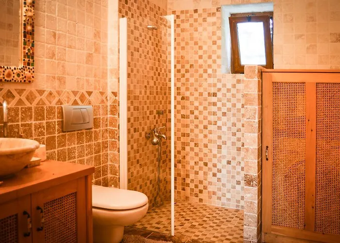 Mandarin By Important Group Travel