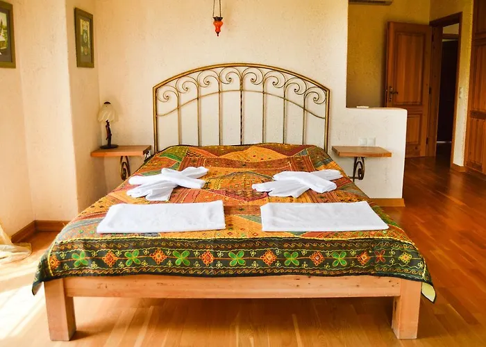 Mandarin By Important Group Travel Villa *