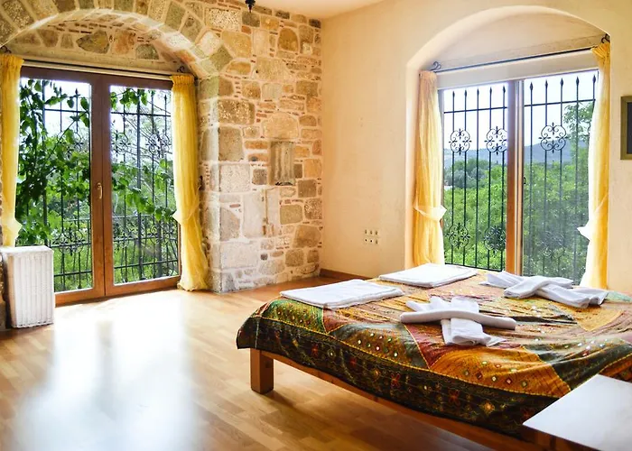 Mandarin By Important Group Travel Bitez