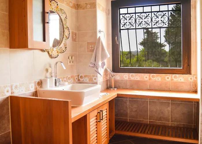 Mandarin By Important Group Travel Villa *